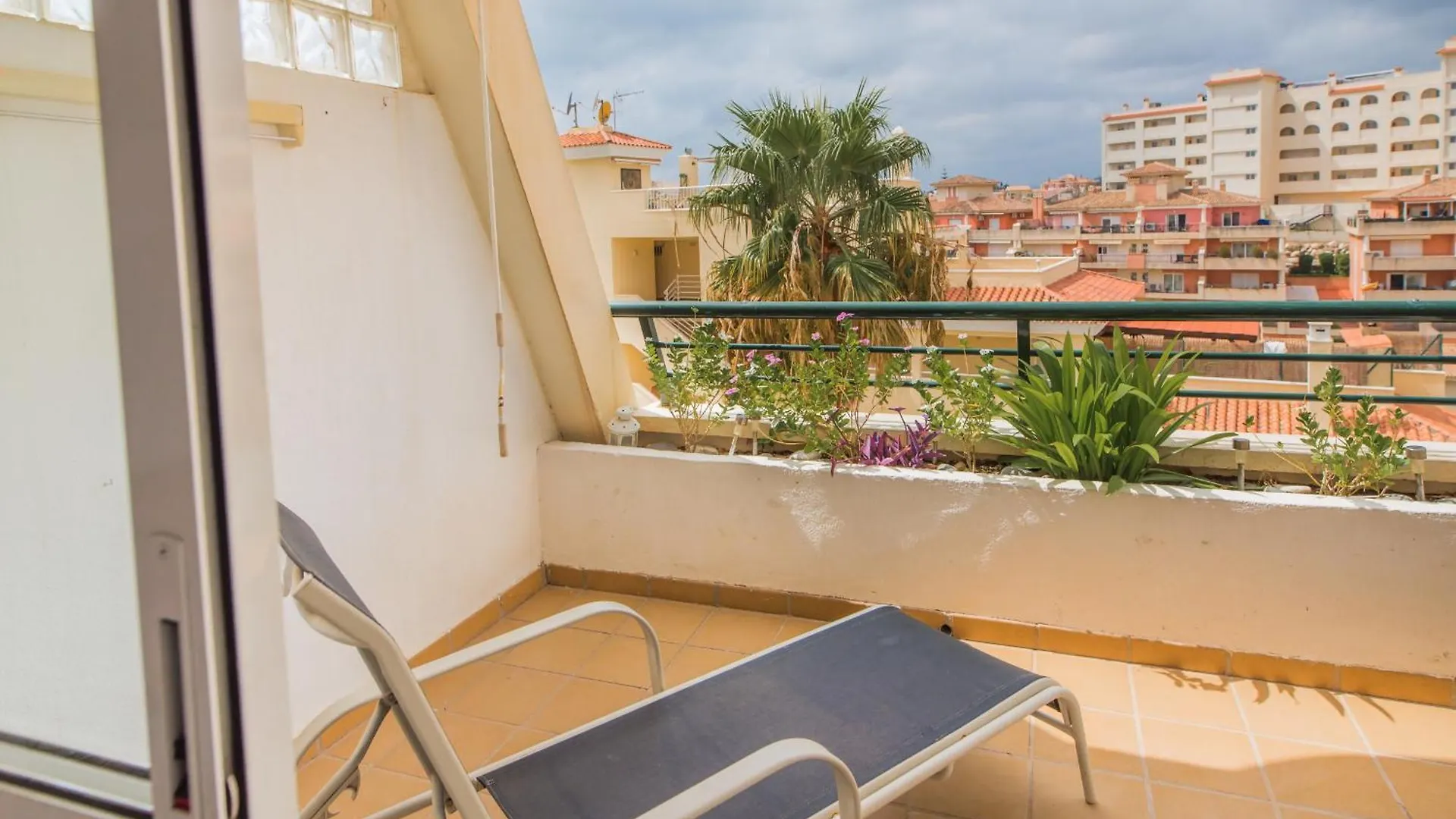 Benalmadena Vista Al Marparking Piscina Apartment 0*,  Spain